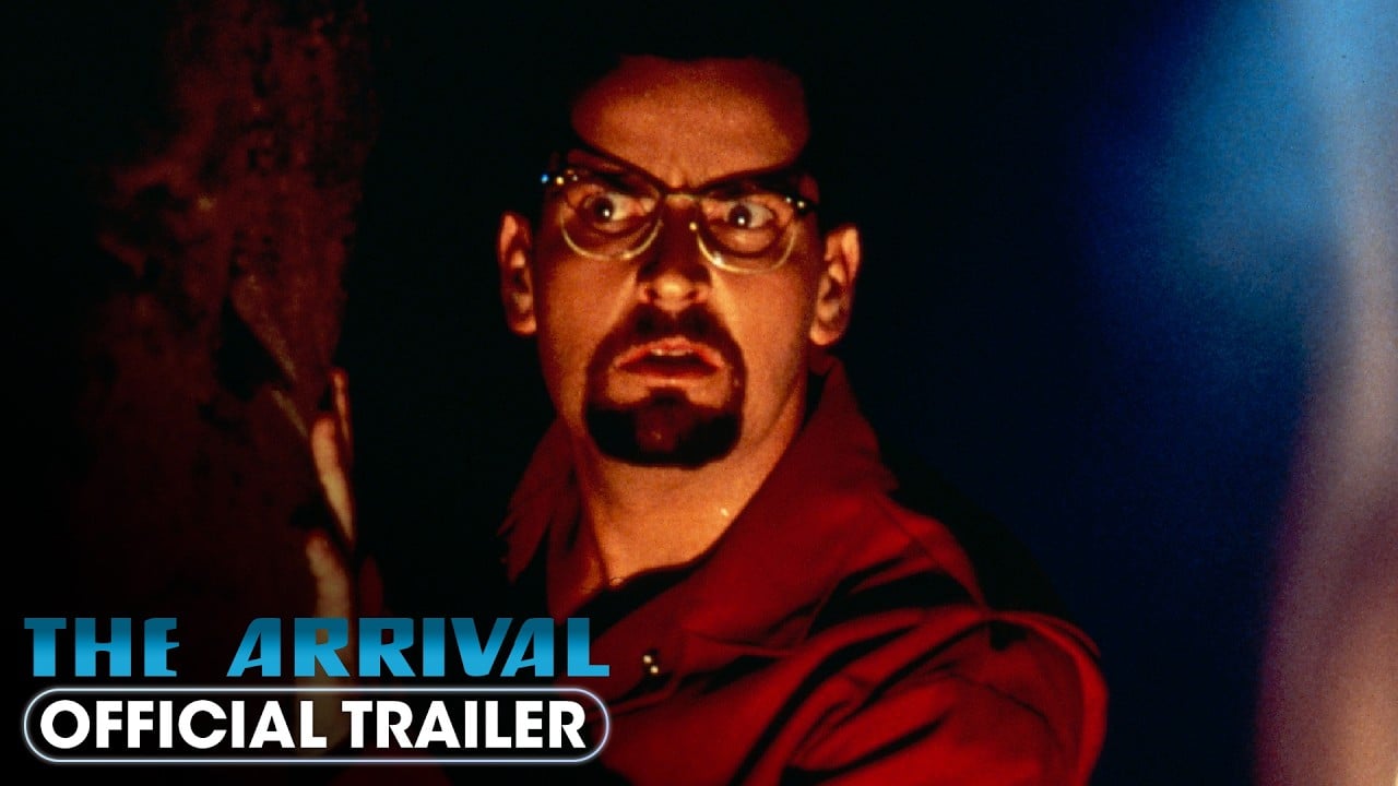 The Arrival (1996) Official Trailer - Charlie Sheen, Lindsay Crouse, Teri Polo